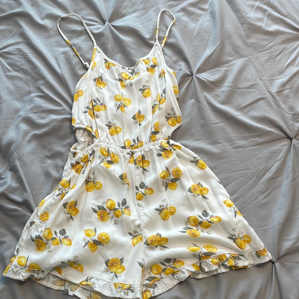 Abercrombie Kids Lemon Romper 15/16